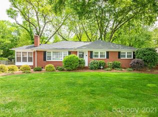 5417 Valley Forge Rd, Charlotte, NC 28210