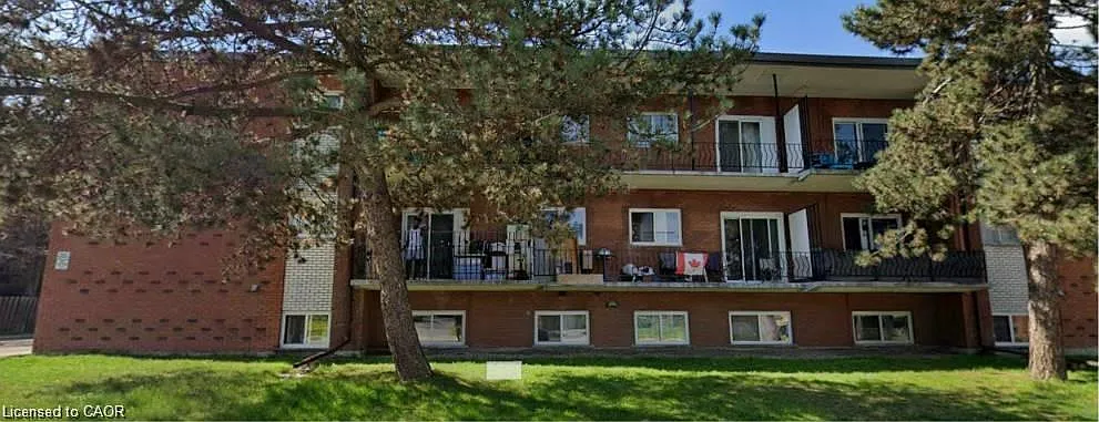2 bed, 1.0 bath, $1,600 — Photo 1