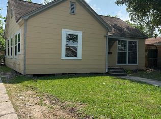109 Schilling St, Baytown, TX 77520