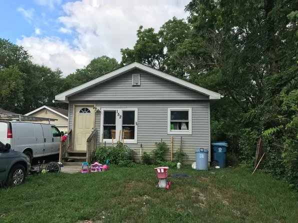 152 Oakview Ave, Aurora, IL 60505