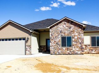 1609 Ash Way, Montrose, CO 81401