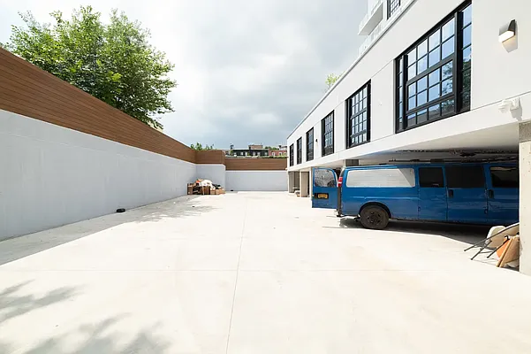 Rented by Joel Scharf, LREB | media 49