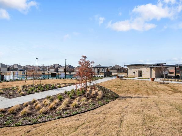 1017 Mountain Laurel Rd, Princeton, TX 75407