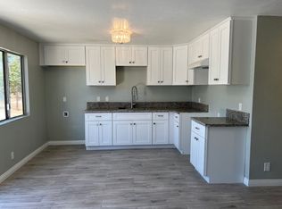 8601 C Ave APT A, Hesperia, CA 92345