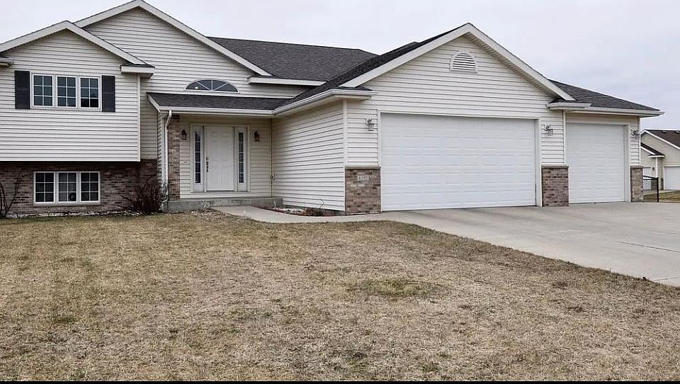 2nd image of 6195 Teal Ln NW