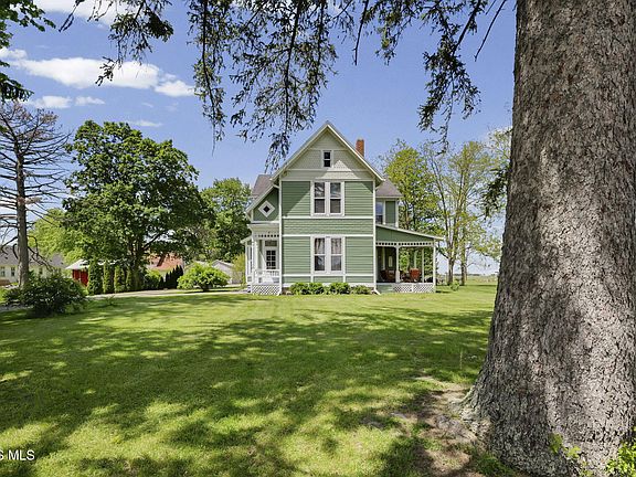 5th image of 21035 Dunbridge Rd