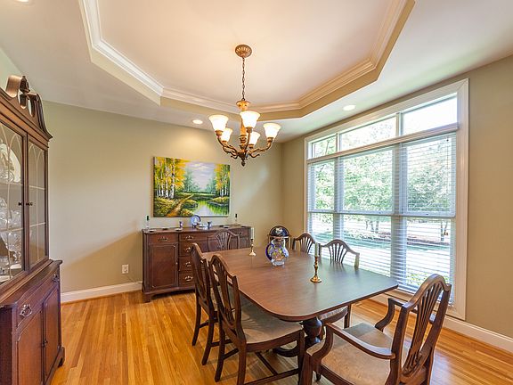 4th image of 8493 Blake Cir
