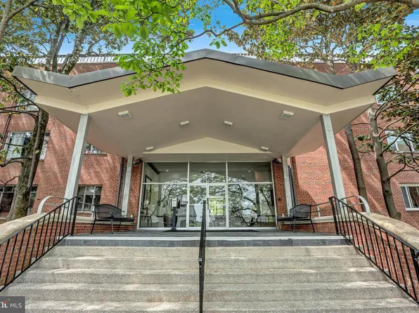 5301 Westbard Cir APT 429, Bethesda, MD 20816