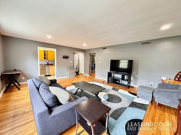 5th image of 8203 Grubb Rd Unit G-202