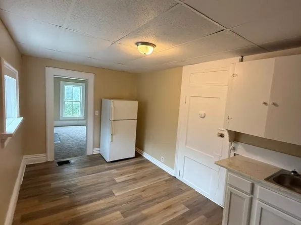 335 Woodlawn Ave #3, Zanesville, OH 43701
