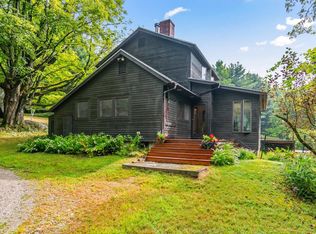 82 White Ln, Bristol, VT 05443