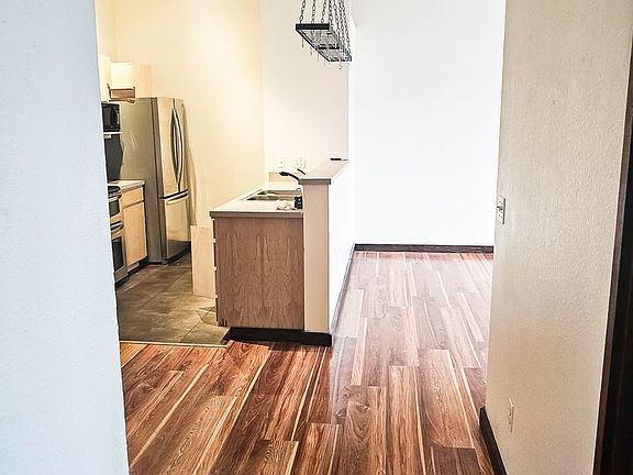 5th image of 1461 Northwood Dr APT 204