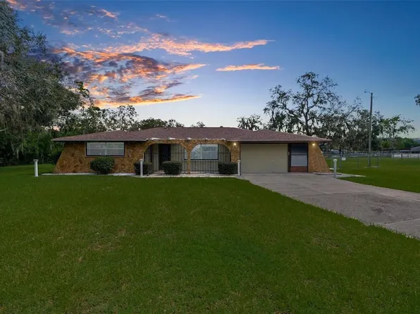 18740 Bonnie Dr, Spring Hill, FL 34610
