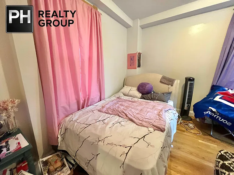49 Pearl St #1 — Photo 16