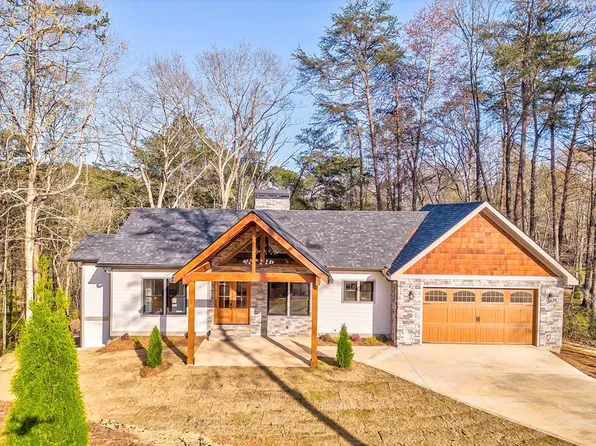 114 Vista Heights Dr, Ellijay, GA 30540