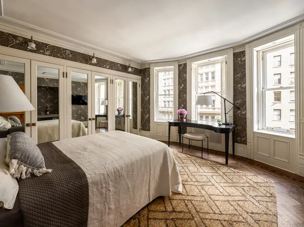 205 West 57th Street 4B image 12 of 13