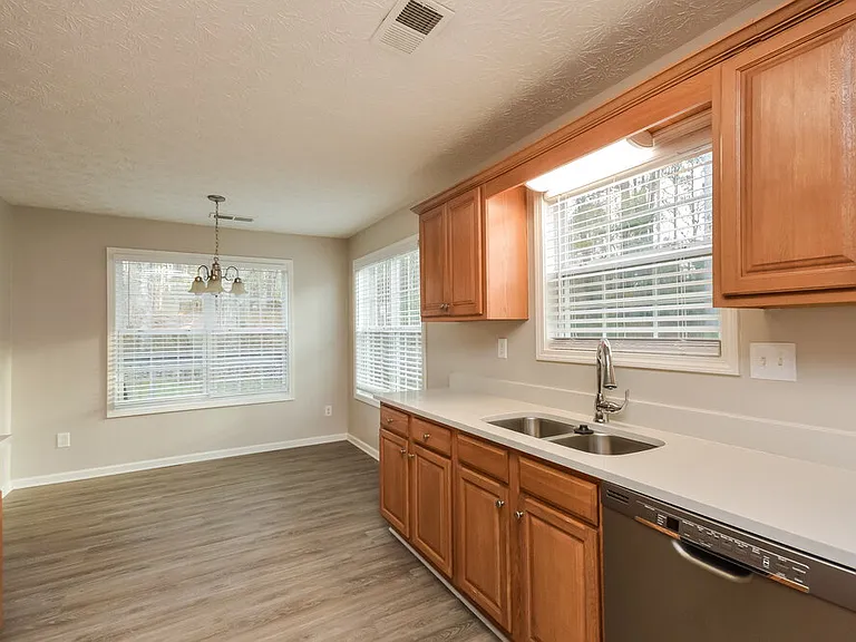 95 Cliff View Dr — Photo 8