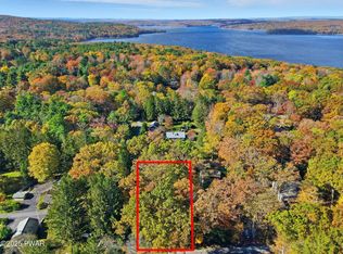 Birch Lane & Spruce Rd, Tafton, PA 18464