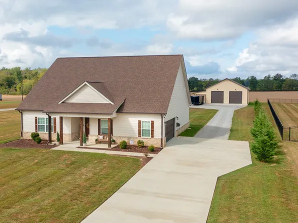 1253 Norton Rd, Manchester, TN 37355