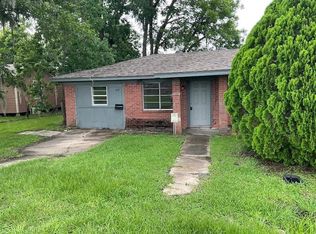 609 W 6th St, Sweeny, TX 77480