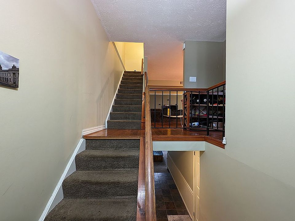 492 Hunting Creek Rd, Canonsburg, PA 15317 Zillow