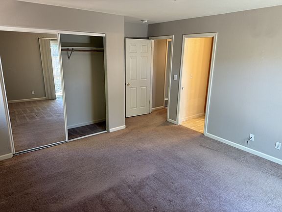 4th image of 536-540 Studley St #642-18114650