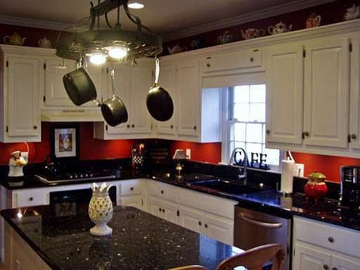 3rd image of 3809 Upland Dr
