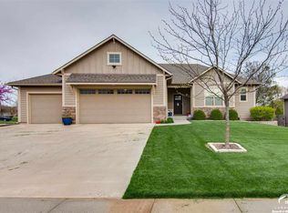 1104 Douglas Dr, Lawrence, KS 66049