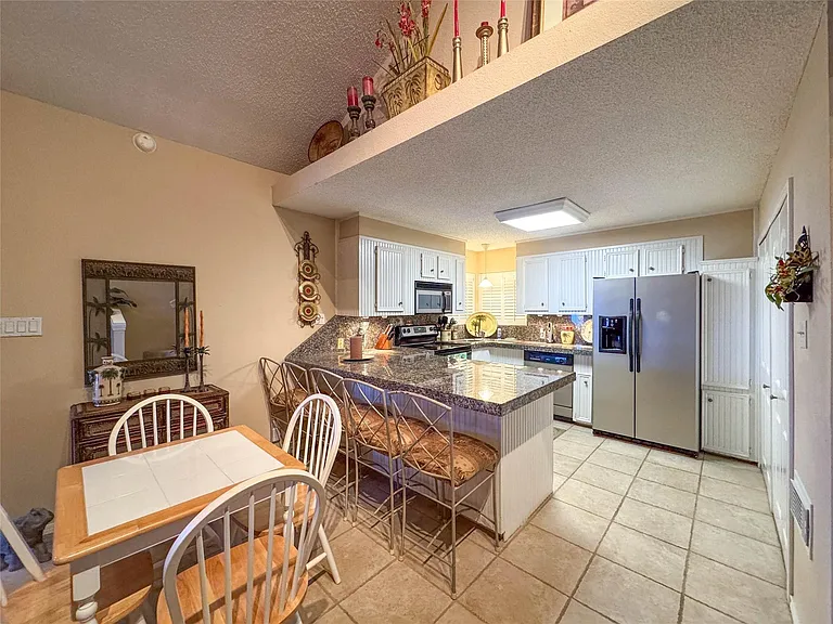 1031 Redfish St — Photo 10