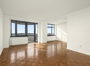 112-01 Queens Blvd #2106, Forest Hills, NY 11375