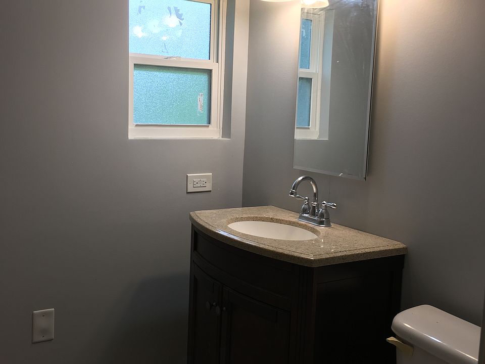 1st image of 125 El Vado Dr