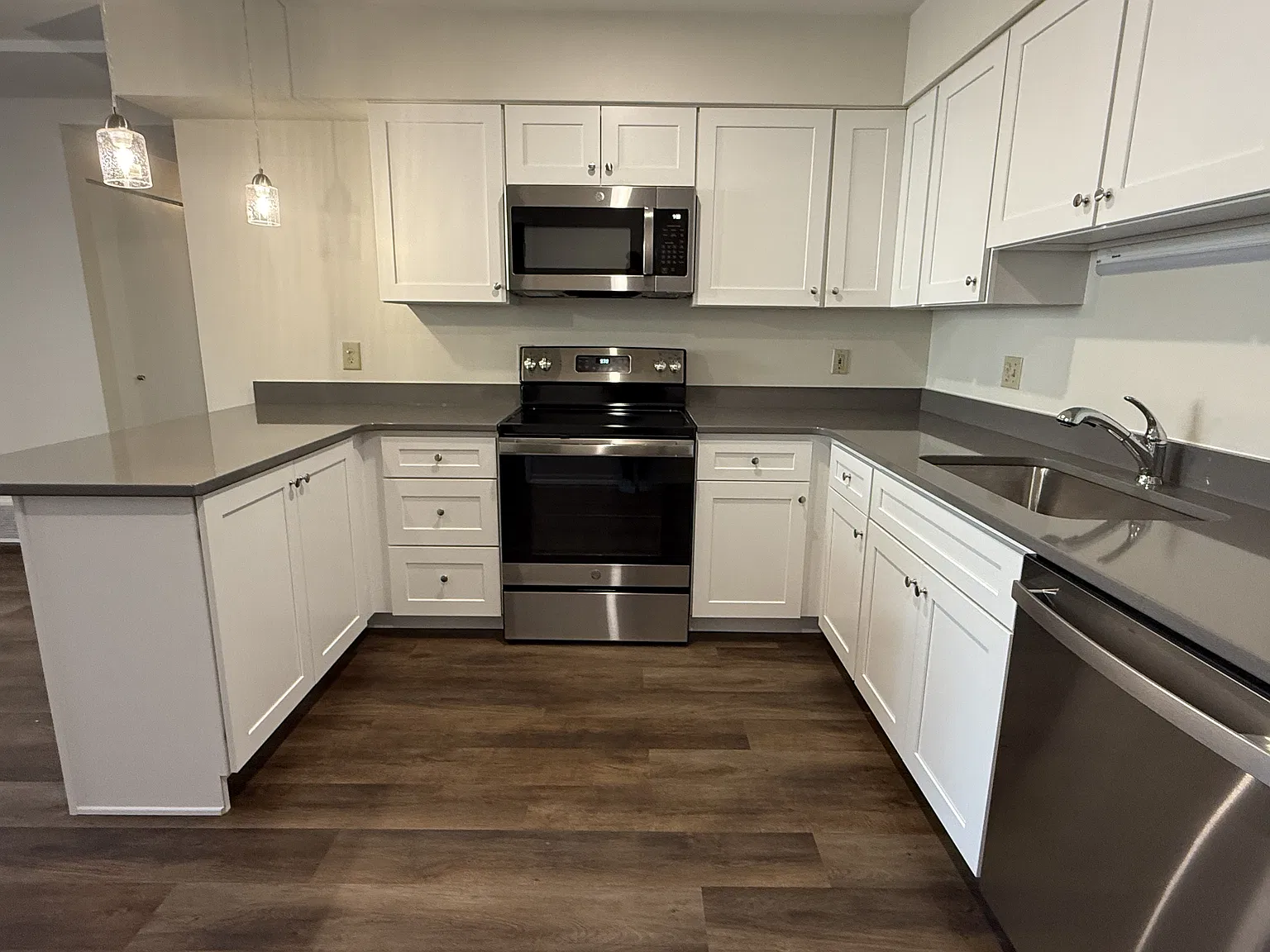 701 Bowery St — Photo 4