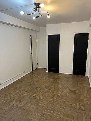 4th image of 365 Clinton Ave #D
