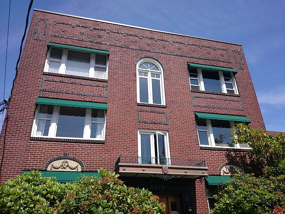 2nd image of 3226 Fuhrman Ave E 302 #302
