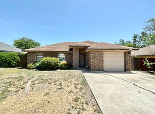 2412 Caprice Dr, Killeen, TX 76543