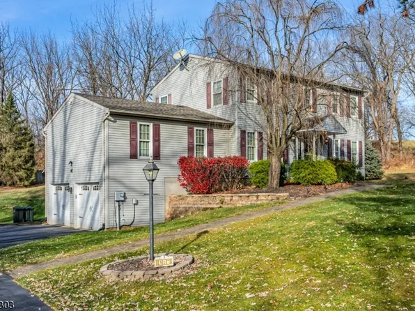 317 Center St, Phillipsburg Town, NJ 08865