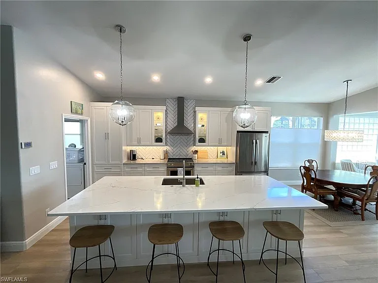 1709 Marsh Run — Photo 3