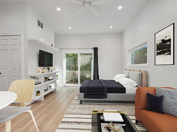 2nd image of 150A Balboa Way