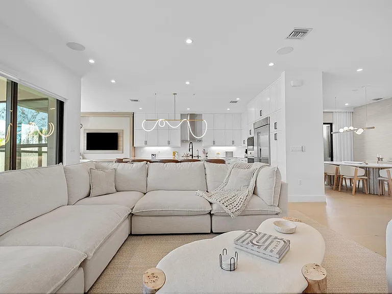 20135 Casa De Campo Ln — Photo 14