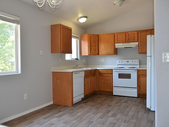 5th image of 3929 Mallard Ave