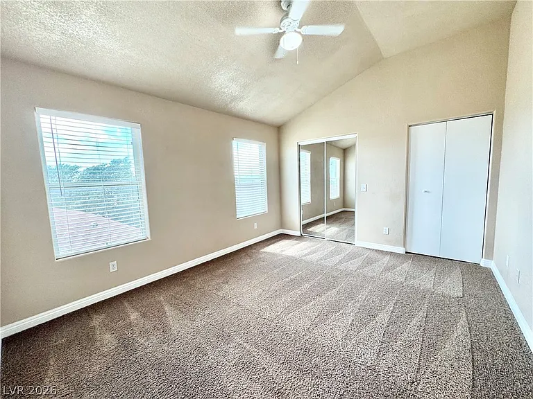 1731 Pershing Ave #B — Photo 14