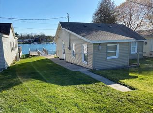 34631 Ross Ln, Cape Vincent, NY 13618