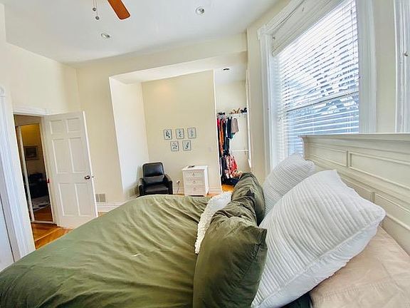 4th image of 2126 W Potomac Ave APT 2