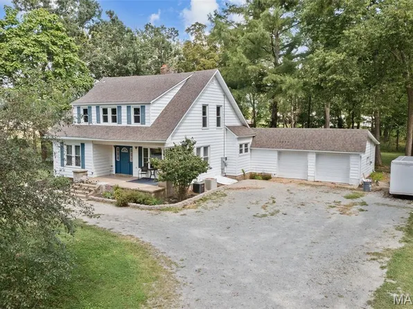 5961 Busiek Rd, Farmington, MO 63640