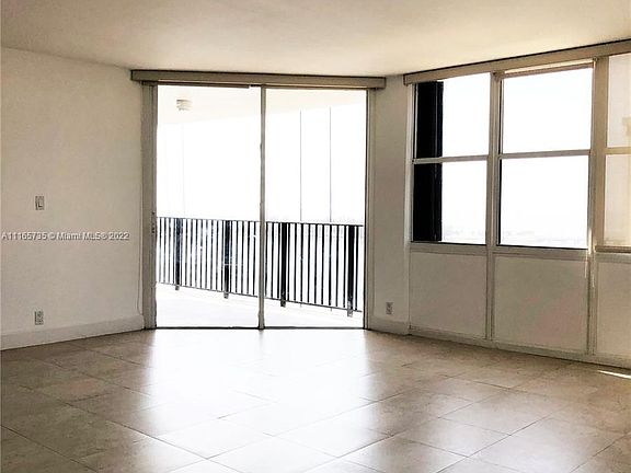 5th image of 1865 Brickell Ave APT A1514