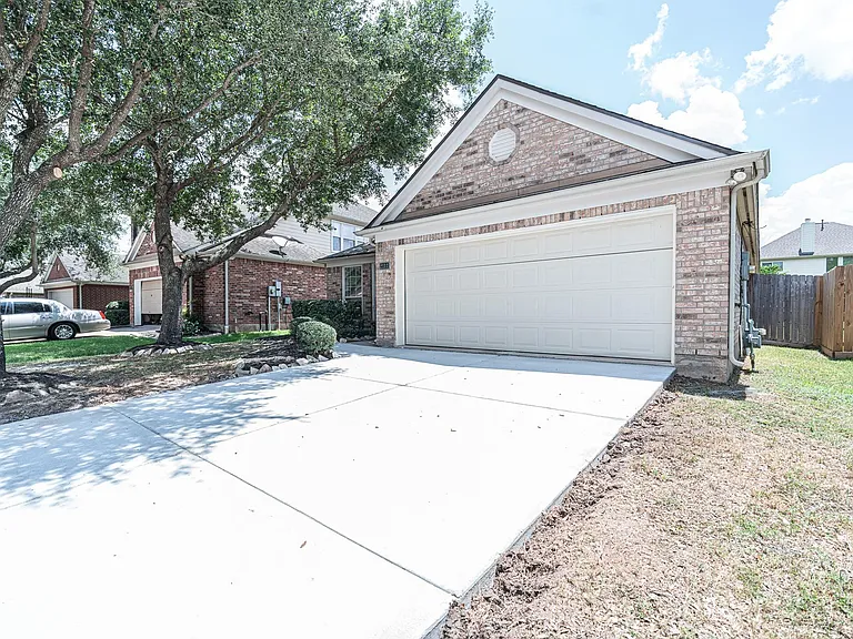 2111 Sailwind Dr — Photo 26