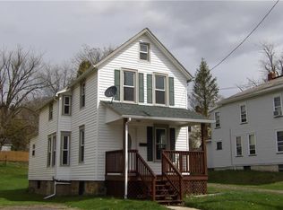 593 Randolph St, Meadville, PA 16335
