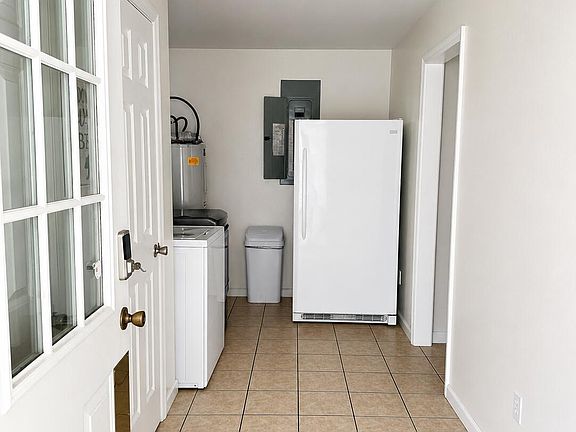 5th image of 11334 Robertson Mill Rd