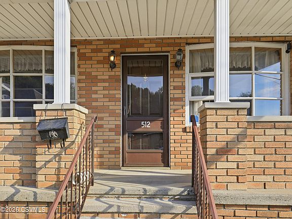 3rd image of 512 W Girard St