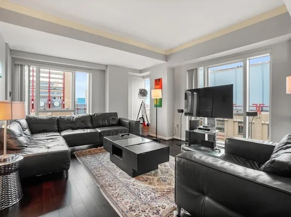 1 Nassau St Unit 1301, Boston, MA 02111